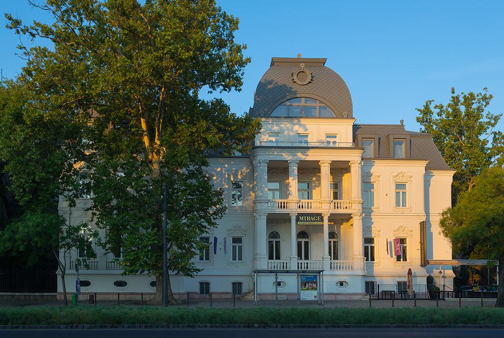 Mirage Medic Hotel Budapest Exterior photo