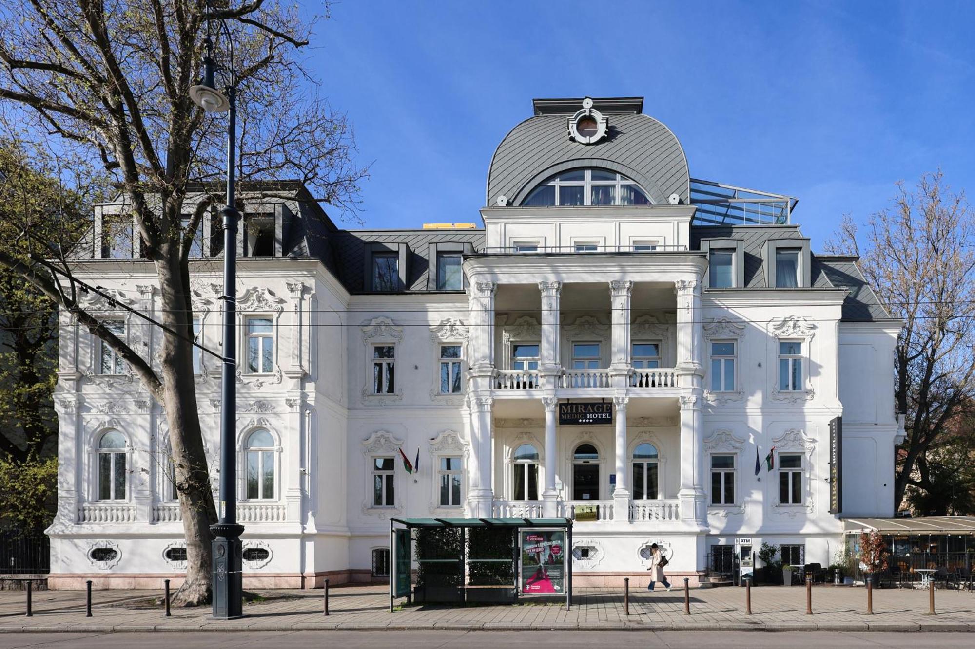 Mirage Medic Hotel Budapest Exterior photo